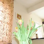 شقة Avian مْليني