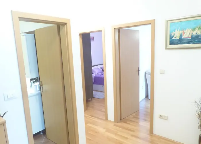 Avian Apartment Mlini